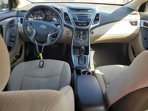 5NPDH4AE9GH799317 2016 HYUNDAI ELANTRA - Image 8