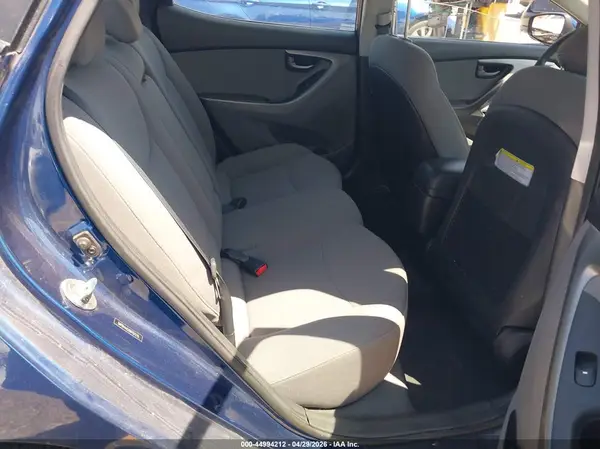 5NPDH4AEOGH707270 2016 HYUNDAI ELANTRA - Image 8