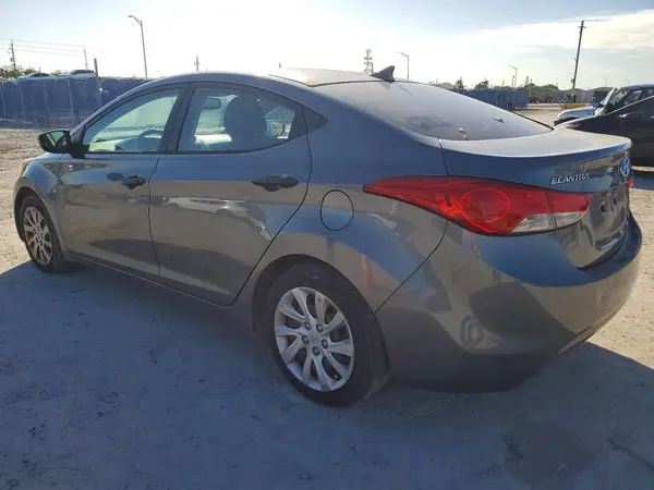 5NPDH4AEXCH118575 2017 HYUNDAI ELANTRA - Image 2