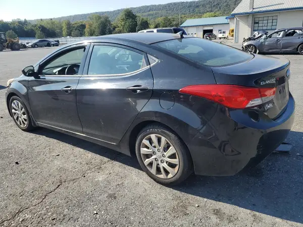 5NPDH4AEXDH196632 2017 HYUNDAI ELANTRA - Image 2