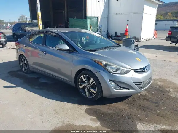 5NPDH4AEXGH656120 2016 HYUNDAI ELANTRA - Image 1
