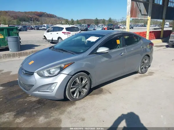5NPDH4AEXGH656120 2016 HYUNDAI ELANTRA - Image 2