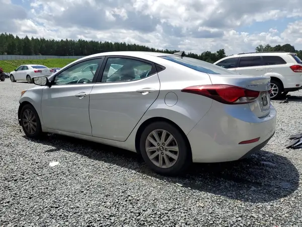 5NPDH4AEXGH659616 2016 HYUNDAI ELANTRA - Image 2