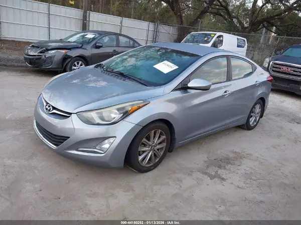 5NPDH4AEXGH660829 2016 HYUNDAI ELANTRA - Image 2