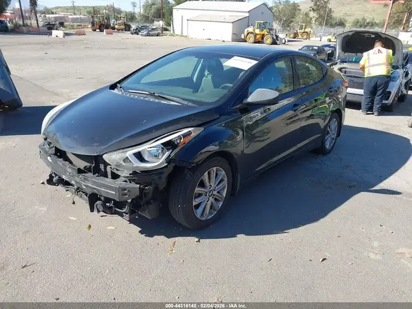 5NPDH4AEXGH662838 2016 HYUNDAI ELANTRA - Image 2