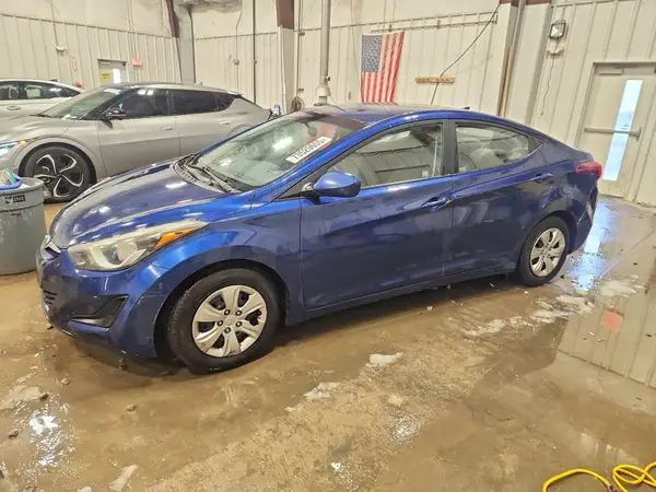 5NPDH4AEXGH664640 2016 HYUNDAI ELANTRA - Image 1