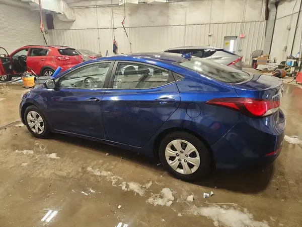 5NPDH4AEXGH664640 2016 HYUNDAI ELANTRA - Image 2