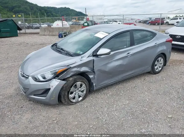 5NPDH4AEXGH665691 2016 HYUNDAI ELANTRA - Image 2