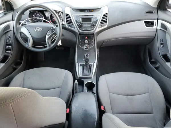 5NPDH4AEXGH667991 2016 HYUNDAI ELANTRA - Image 8