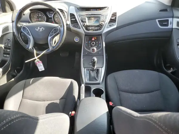 5NPDH4AEXGH669739 2016 HYUNDAI ELANTRA - Image 8
