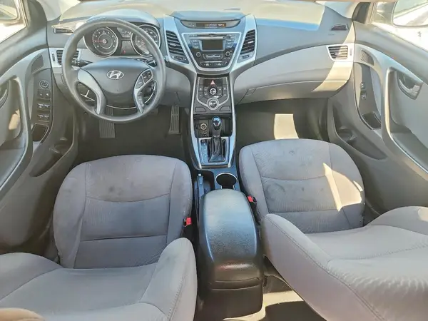 5NPDH4AEXGH671071 2016 HYUNDAI ELANTRA - Image 8