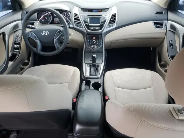 5NPDH4AEXGH671703 2016 HYUNDAI ELANTRA - Image 8