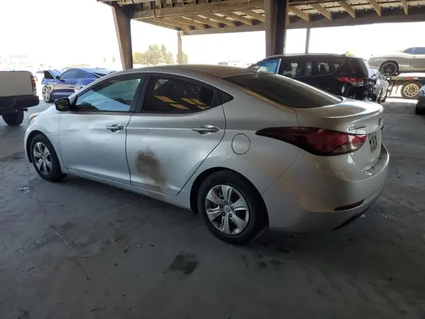 5NPDH4AEXGH672690 2016 HYUNDAI ELANTRA - Image 2