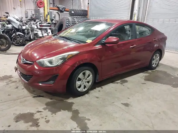 5NPDH4AEXGH673127 2016 HYUNDAI ELANTRA - Image 2