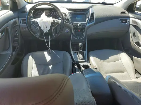 5NPDH4AEXGH673418 2016 HYUNDAI ELANTRA - Image 8