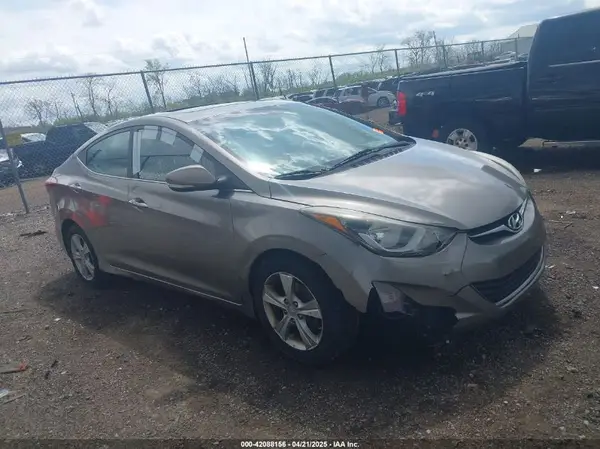 5NPDH4AEXGH679459 2016 HYUNDAI ELANTRA - Image 1