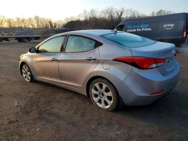 5NPDH4AEXGH680014 2016 HYUNDAI ELANTRA - Image 2