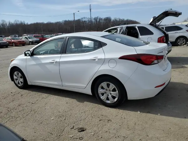 5NPDH4AEXGH681485 2016 HYUNDAI ELANTRA - Image 2