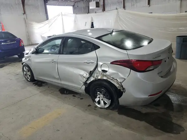 5NPDH4AEXGH682975 2016 HYUNDAI ELANTRA - Image 2