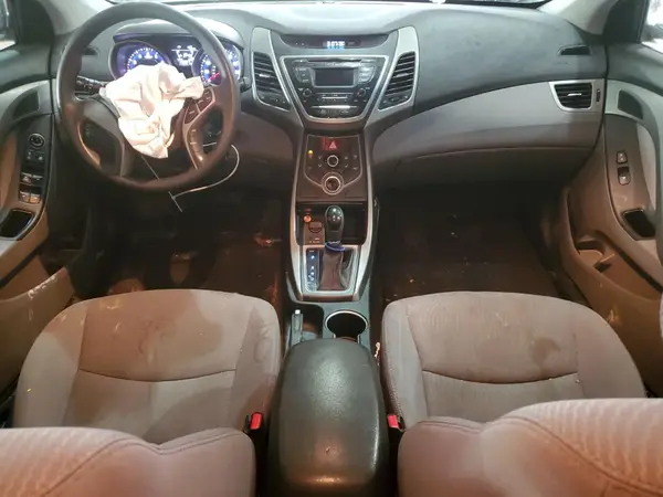 5NPDH4AEXGH682975 2016 HYUNDAI ELANTRA - Image 8