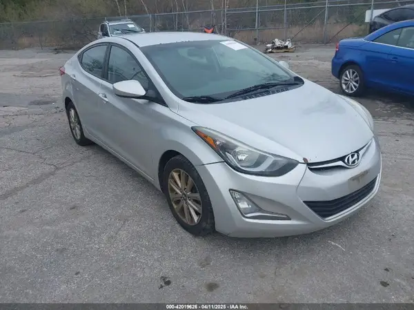 5NPDH4AEXGH683821 2016 HYUNDAI ELANTRA - Image 1