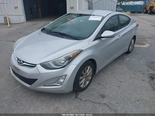 5NPDH4AEXGH683821 2016 HYUNDAI ELANTRA - Image 2