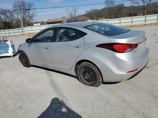 5NPDH4AEXGH684368 2016 HYUNDAI ELANTRA - Image 2