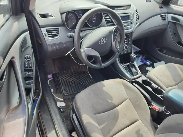 5NPDH4AEXGH684676 2016 HYUNDAI ELANTRA - Image 8