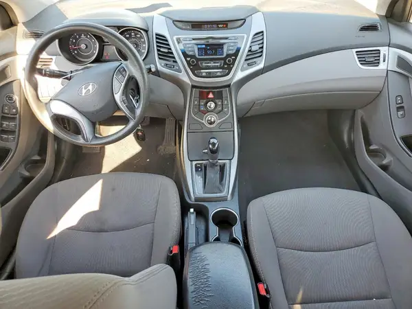 5NPDH4AEXGH686962 2016 HYUNDAI ELANTRA - Image 8