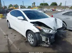 5NPDH4AEXGH687836 2016 HYUNDAI ELANTRA