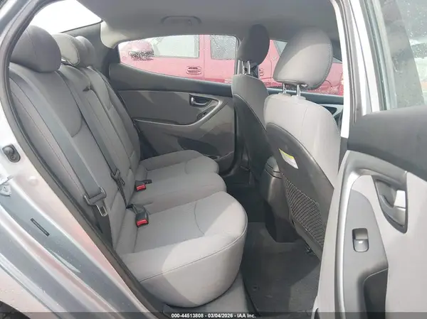 5NPDH4AEXGH692194 2016 HYUNDAI ELANTRA - Image 8