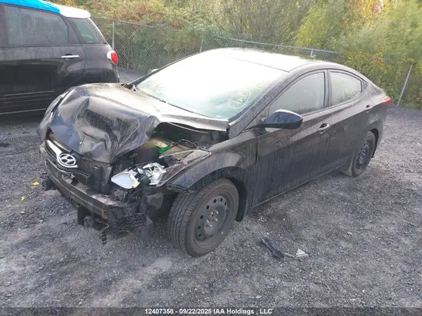 5NPDH4AEXGH692907 2016 HYUNDAI ELANTRA - Image 2
