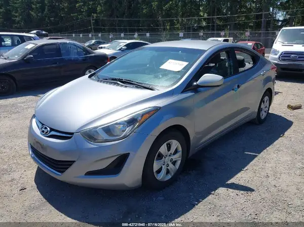 5NPDH4AEXGH693216 2016 HYUNDAI ELANTRA - Image 2