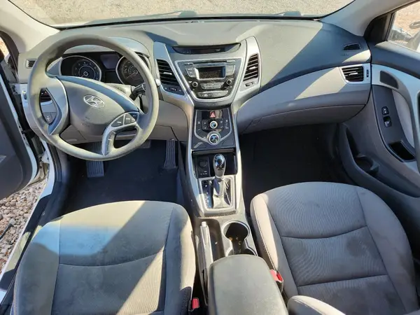 5NPDH4AEXGH693667 2016 HYUNDAI ELANTRA - Image 8