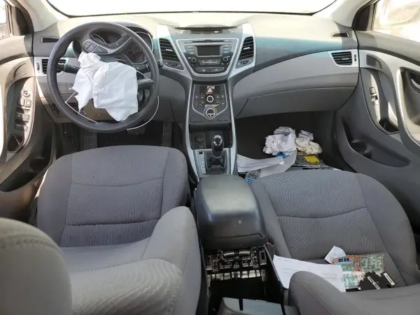 5NPDH4AEXGH694849 2016 HYUNDAI ELANTRA - Image 8