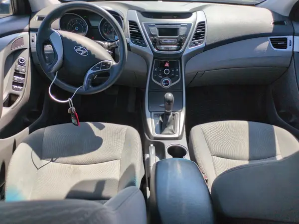 5NPDH4AEXGH699274 2016 HYUNDAI ELANTRA - Image 8