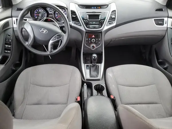5NPDH4AEXGH699419 2016 HYUNDAI ELANTRA - Image 8