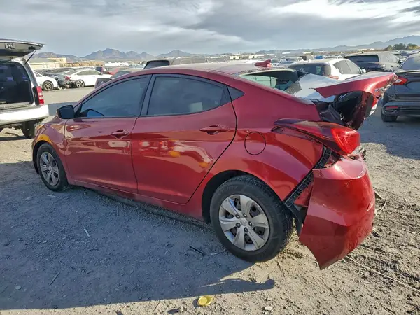 5NPDH4AEXGH699517 2016 HYUNDAI ELANTRA - Image 2