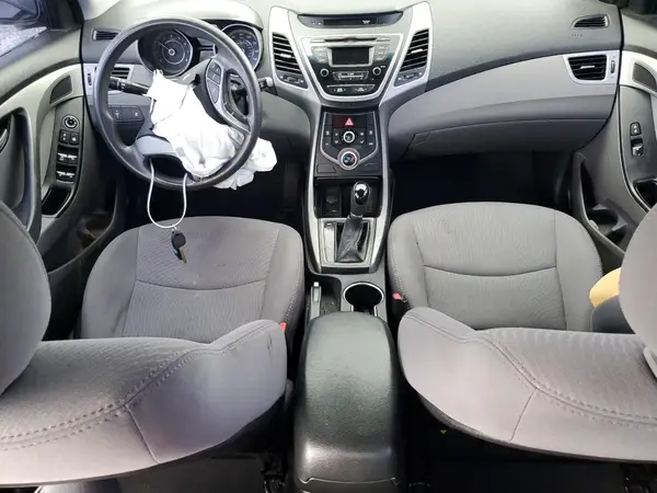 5NPDH4AEXGH699730 2016 HYUNDAI ELANTRA - Image 8