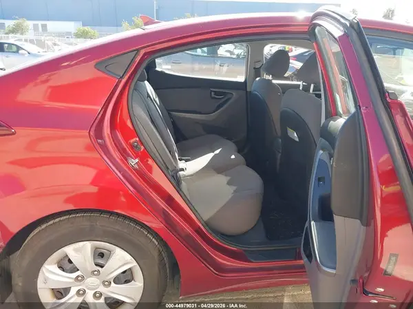 5NPDH4AEXGH700245 2016 HYUNDAI ELANTRA - Image 8
