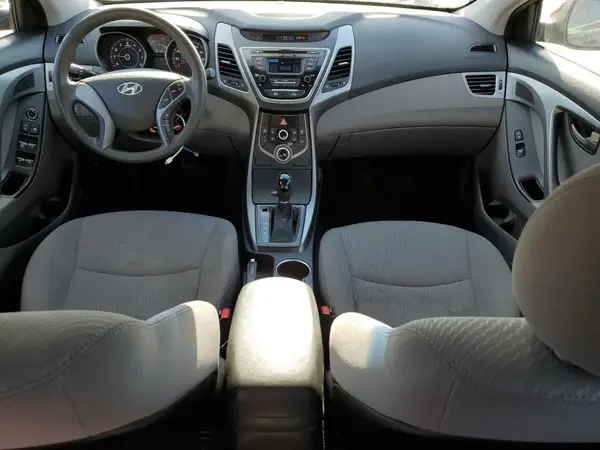 5NPDH4AEXGH701704 2016 HYUNDAI ELANTRA - Image 8