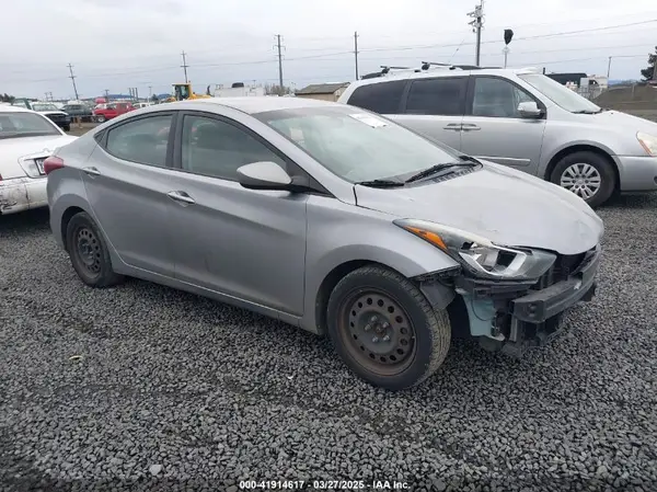 5NPDH4AEXGH702268 2016 HYUNDAI ELANTRA - Image 1