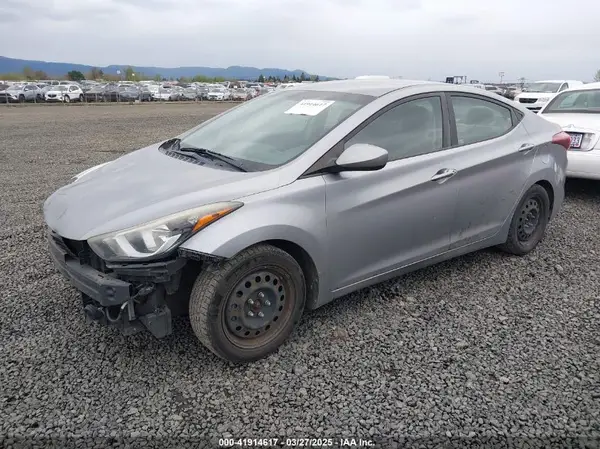 5NPDH4AEXGH702268 2016 HYUNDAI ELANTRA - Image 2