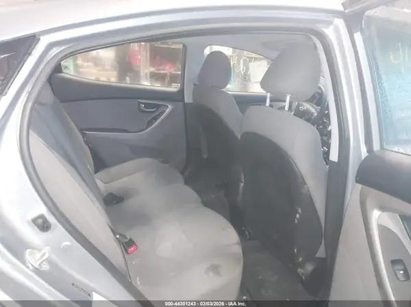 5NPDH4AEXGH703727 2016 HYUNDAI ELANTRA - Image 8
