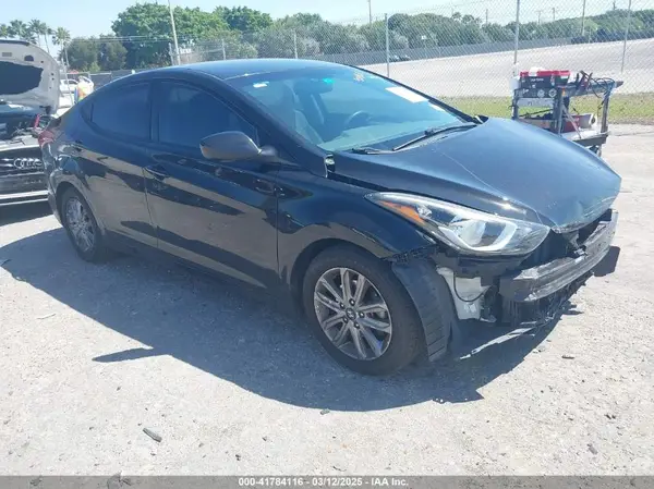 5NPDH4AEXGH704845 2016 HYUNDAI ELANTRA - Image 1