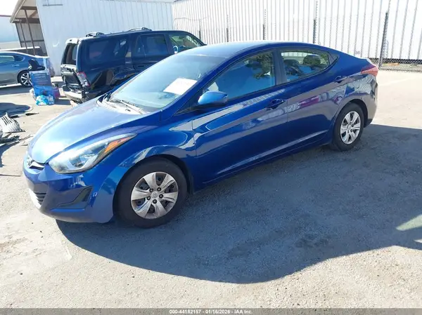5NPDH4AEXGH706997 2016 HYUNDAI ELANTRA - Image 2