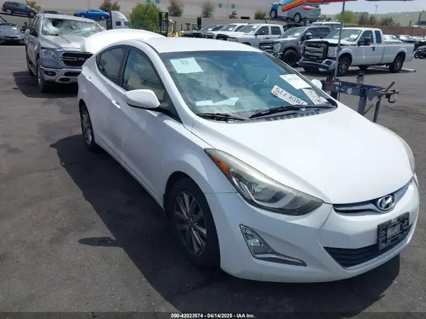 5NPDH4AEXGH707549 2016 HYUNDAI ELANTRA - Image 1