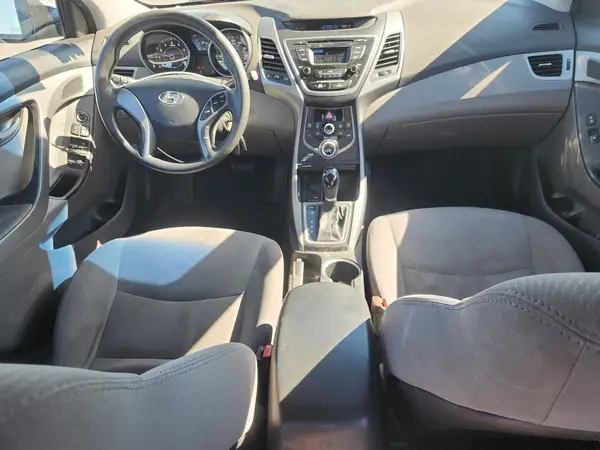 5NPDH4AEXGH709012 2016 HYUNDAI ELANTRA - Image 8