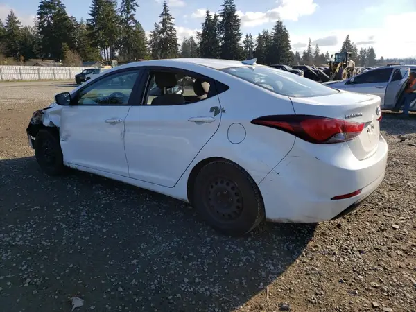 5NPDH4AEXGH709494 2016 HYUNDAI ELANTRA - Image 2