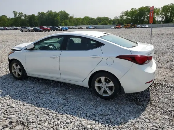 5NPDH4AEXGH709916 2016 HYUNDAI ELANTRA - Image 2